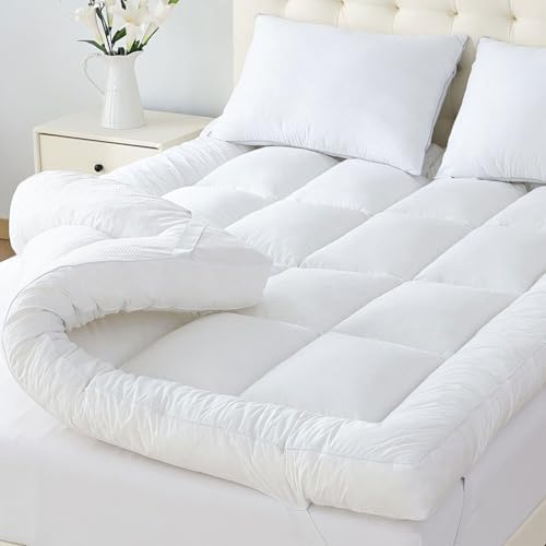 WhatsBedding 5 Inch Memory Foam Mattress Topper Queen